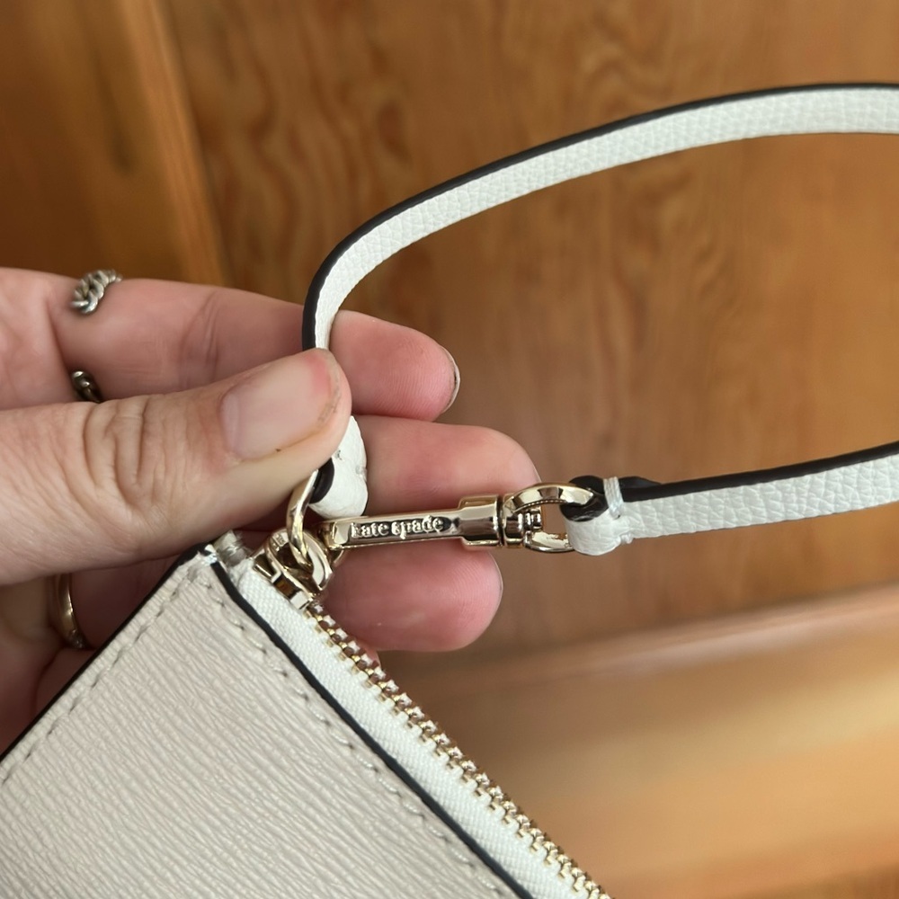 kate spade all day bouquet floral leather medium L-zip wristlet - Picture 4 of 6